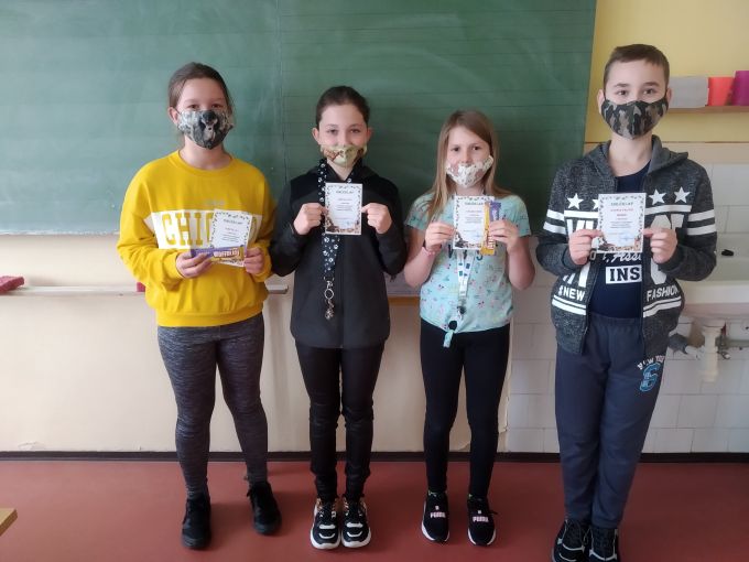 20210411 kolteszetnapja02